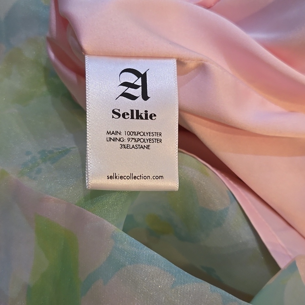 Selkie x Maison Amory Pastel Paints Ruffle Romance Dress Size Medium - Picture 10 of 10
